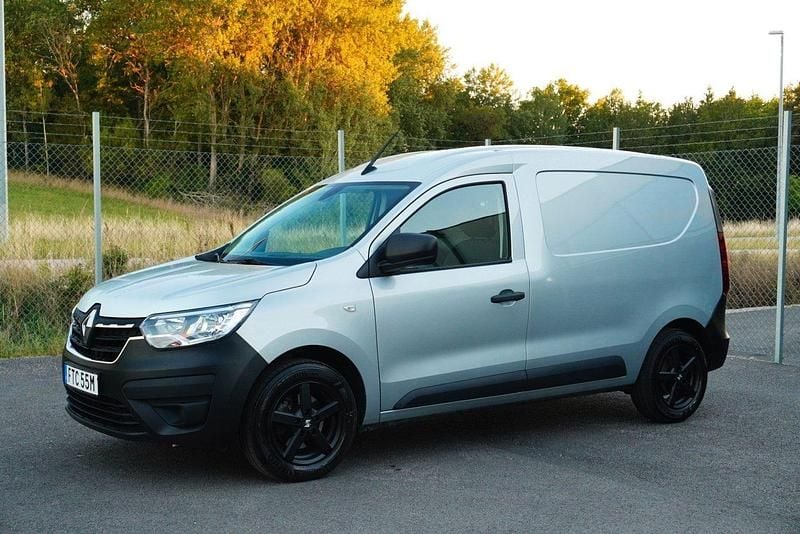 Begagnad 2022 Renault Kangoo Minibuss | 159 900 kr (Marknadspris) - Bild 1/4