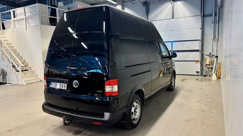 Begagnad VW T5 180 HK (132 kW) 2011 Svart Van