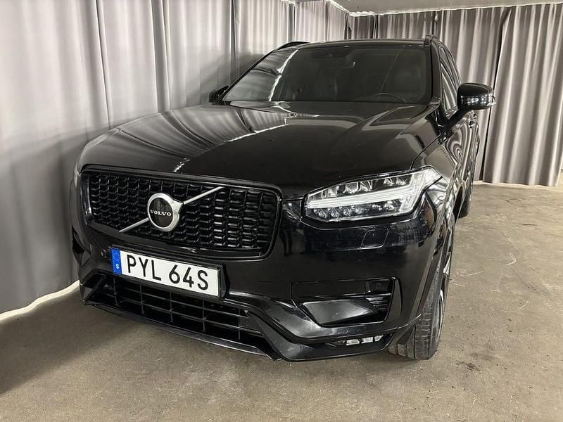 Begagnad Volvo XC90 R-Design 235 HK (172 kW) 2021 Svart SUV