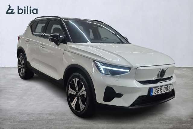 Begagnad Volvo XC40 Core 185 kW (252 HK) 2022 Vit SUV
