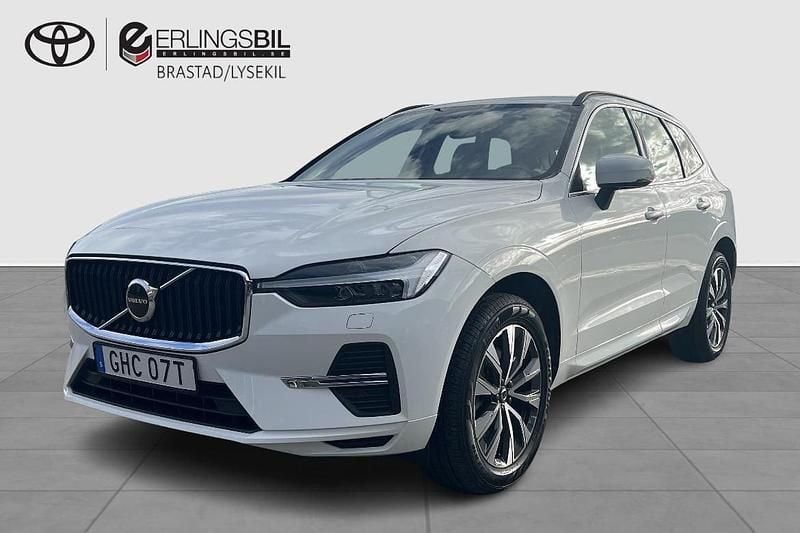 Vit Begagnad 2022 Volvo XC60 Momentum SUV | 379 000 kr (Bra pris) - Bild 1/4