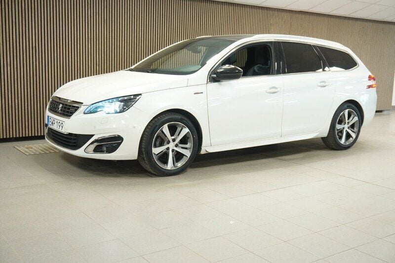 Vit Begagnad 2015 Peugeot 308 GT-line Kombi | 129 700 kr (Lite dyr) - Bild 1/4