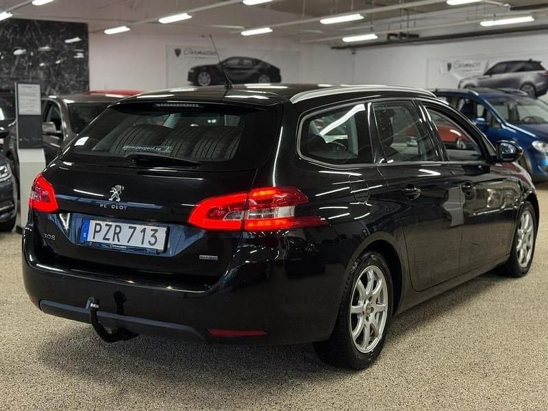 Begagnad Peugeot 308 SW Active 120 HK (88 kW) 2016 Svart Kombi