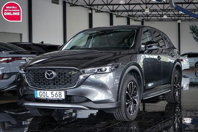 Grå Begagnad 2023 Mazda CX-5 SUV | 354 500 kr (Marknadspris) - Bild 1/4