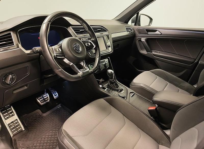 Begagnad VW Tiguan R-line 190 HK (139 kW) 2017 Silver SUV