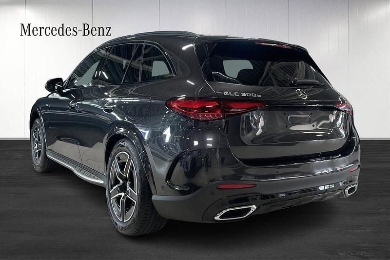 Ny Mercedes GLC300 AMG Line Premium Plus 313 HK (230 kW) 2025 Grafitgrå metallic Halvkombi