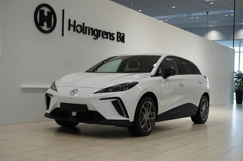 Vit Begagnad 2023 MG MG4 EV Luxury Halvkombi | 299 900 kr (Bra pris) - Bild 1/4