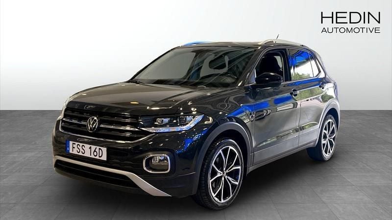 Grå (grey) Begagnad 2021 VW T-Cross SUV | 209 000 kr (Marknadspris) - Bild 1/4