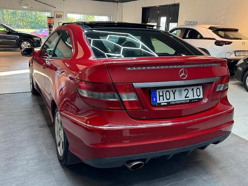 Begagnad Mercedes CLC180 143 HK (105 kW) 2009 Ljusröd (röd) Halvkombi