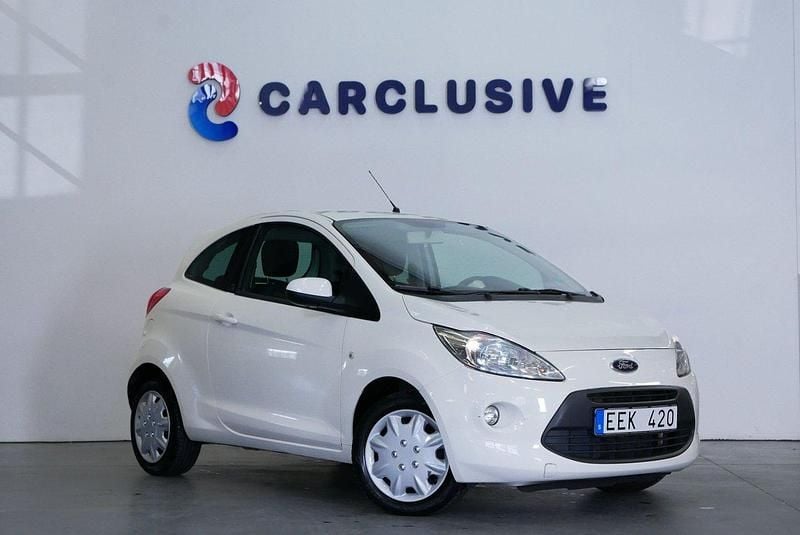Vit Begagnad 2012 Ford Ka Titanium Halvkombi | 39 900 kr (Marknadspris) - Bild 1/4