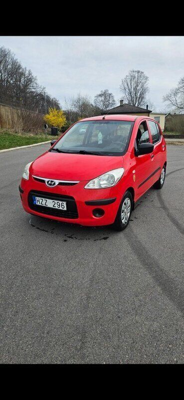 Röd Begagnad 2009 Hyundai i10 Base Halvkombi | 20 000 kr (Dyr) - Bild 1/4