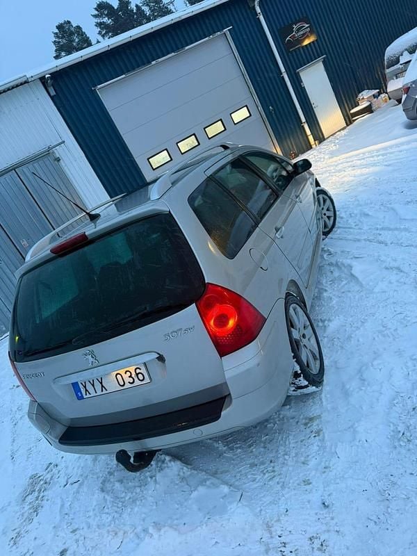 Begagnad Peugeot 307 140 HK (102 kW) 2006 Kombi