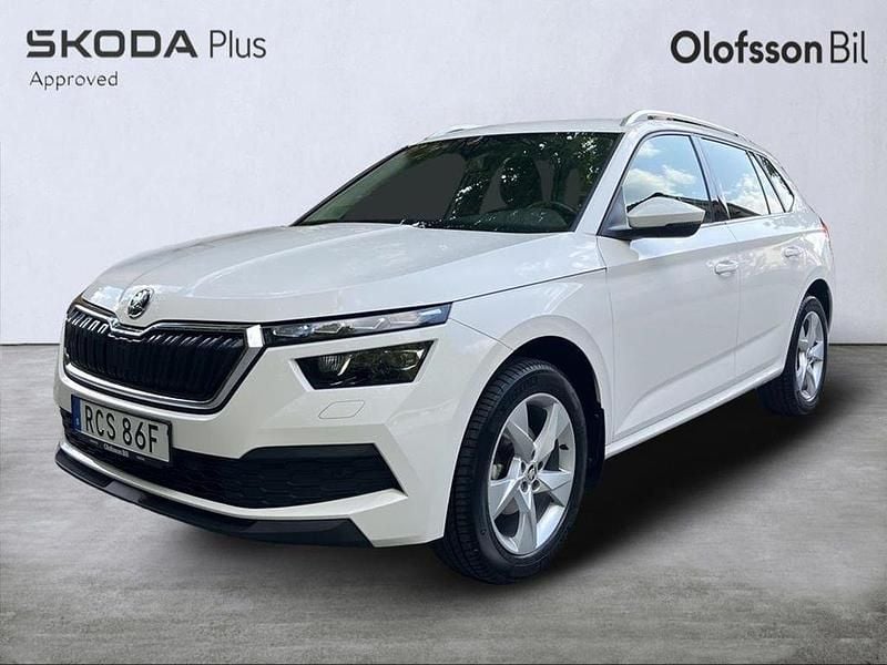 Vit Begagnad 2022 Skoda Kamiq SUV | 249 000 kr (Marknadspris) - Bild 1/4