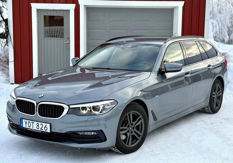 Begagnad BMW 520 Sport Line 190 HK (139 kW) 2018 Blå Kombi
