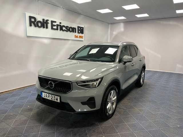 Begagnad 2024 Volvo XC40 SUV | 349 500 kr (Marknadspris) - Bild 1/4