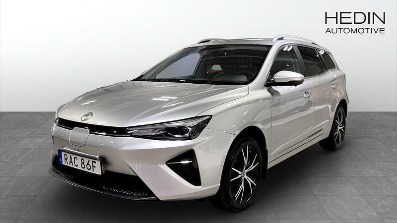 Grå Begagnad 2022 MG MG5 EV Luxury Kombi | 219 900 kr (Marknadspris) - Bild 1/4