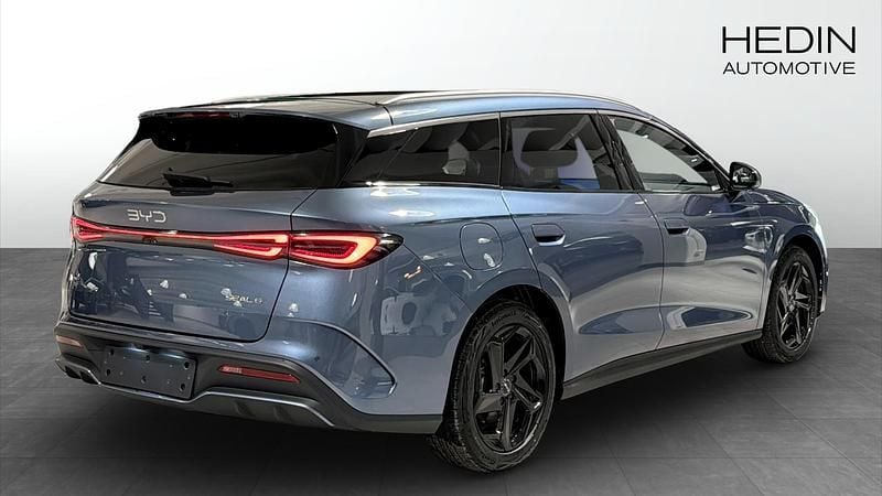 Ny BYD Seal Comfort 98 HK (72 kW) 2025 Vit Halvkombi