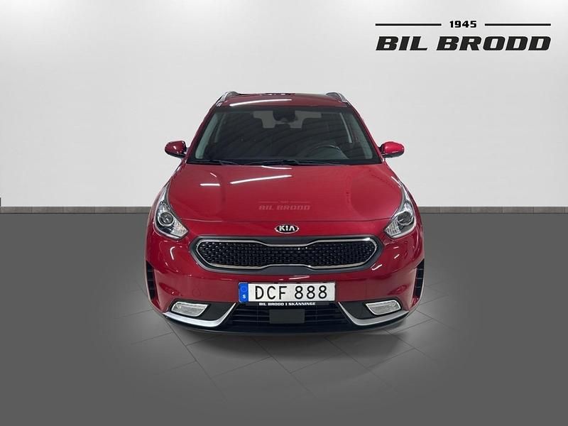 Begagnad Kia Niro Advance 143 HK (105 kW) 2016 Röd SUV