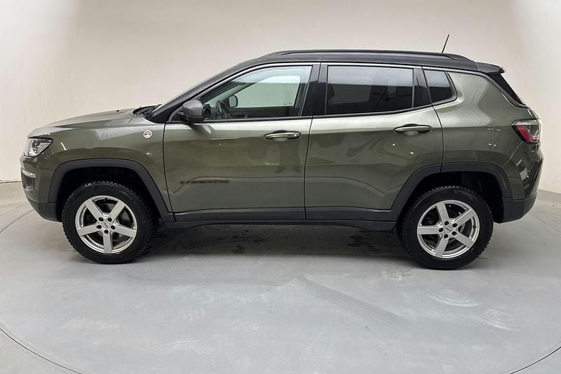 Begagnad Jeep Compass Trailhawk 170 HK (125 kW) 2019 Grön SUV