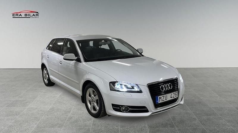Begagnad Audi A3 140 HK (102 kW) 2012 Vit Halvkombi