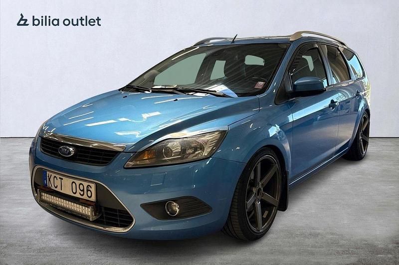 Blå Begagnad 2009 Ford Focus Kombi | 24 900 kr (Marknadspris) - Bild 1/4