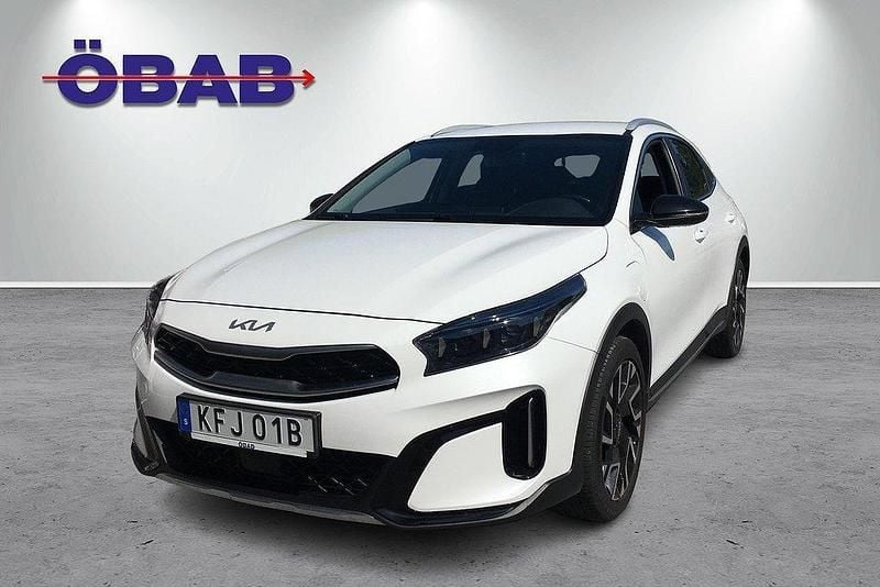 Vit Begagnad 2022 Kia XCeed Advance SUV | 289 900 kr (Lite dyr) - Bild 1/4