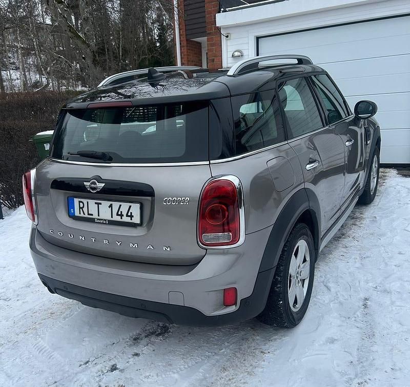 Begagnad Mini Cooper Countryman 136 HK (100 kW) 2017 Gray metallic SUV