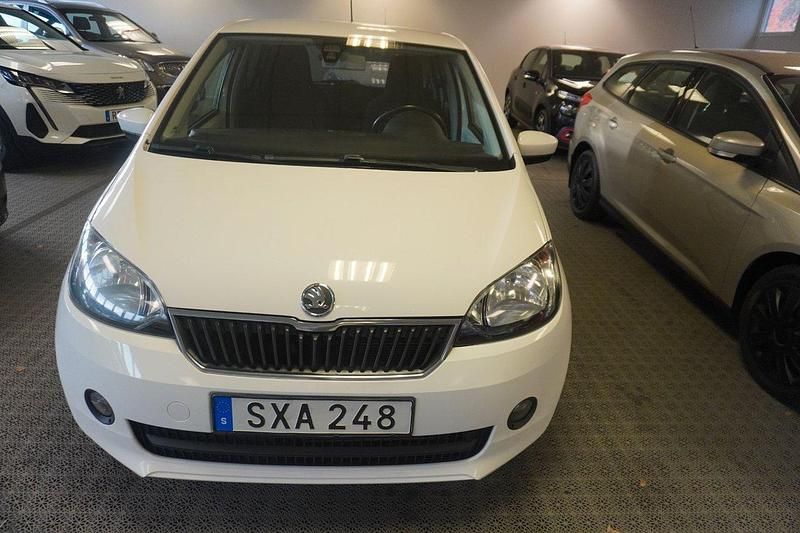 Vit Begagnad 2014 Skoda Citigo Halvkombi | 48 000 kr (Marknadspris) - Bild 1/4