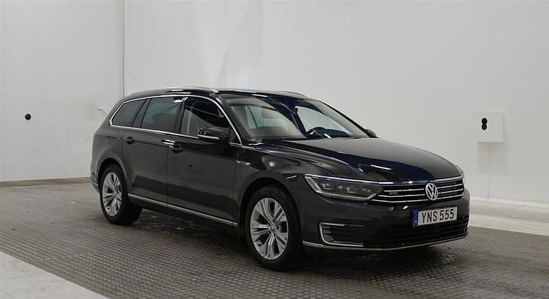 Begagnad VW Passat GTE 218 HK (160 kW) 2018 Kombi