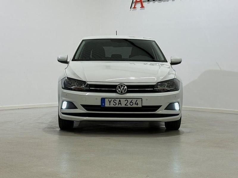 Begagnad VW Polo 95 HK (69 kW) 2018 Vit Halvkombi
