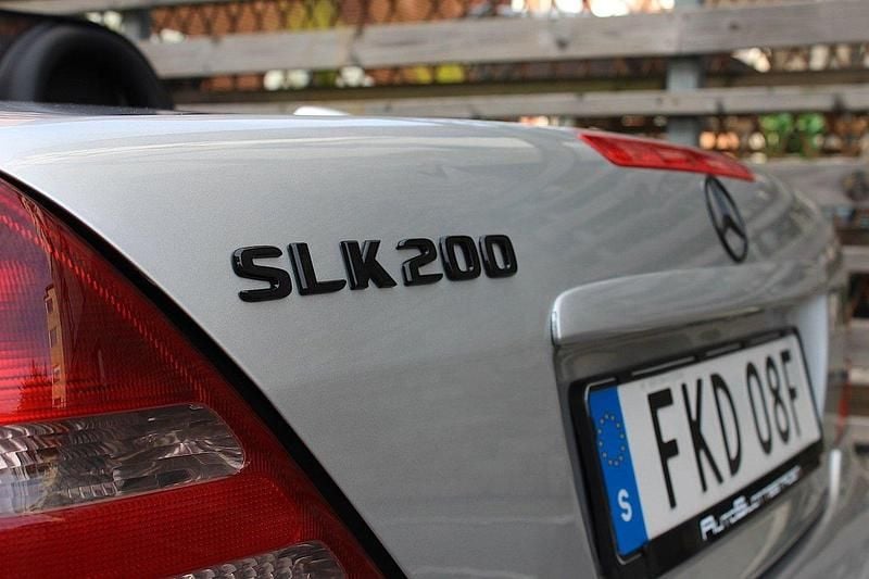 Begagnad Mercedes SLK200 AMG 163 HK (119 kW) 2001 Cab