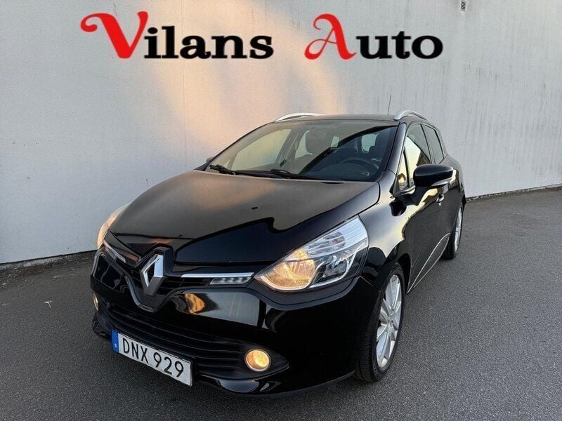 Svart Begagnad 2015 Renault Clio GrandTour Kombi | 41 900 kr (Bra pris) - Bild 1/4