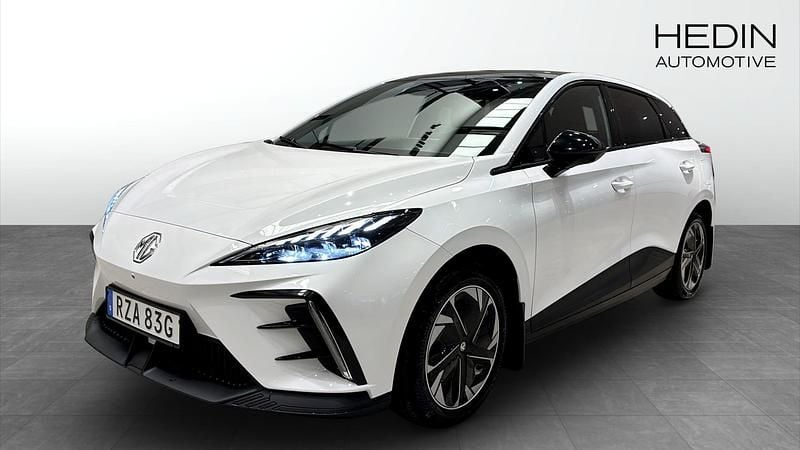 Begagnad MG MG4 EV Luxury 150 kW (204 HK) 2022 Vit Halvkombi