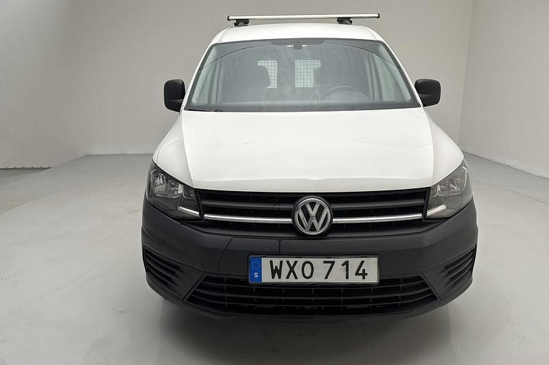 Begagnad VW Caddy Maxi 102 HK (75 kW) 2017 Vit Minibuss