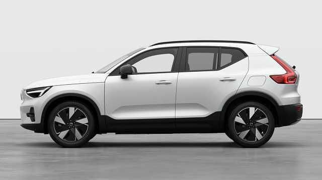 Begagnad 2026 Volvo EX40 SUV | 589 800 kr (Lite dyr) - Bild 1/4