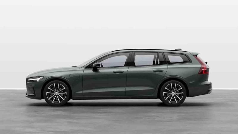Grön Ny 2026 Volvo V60 Kombi | 572 200 kr - Bild 1/1