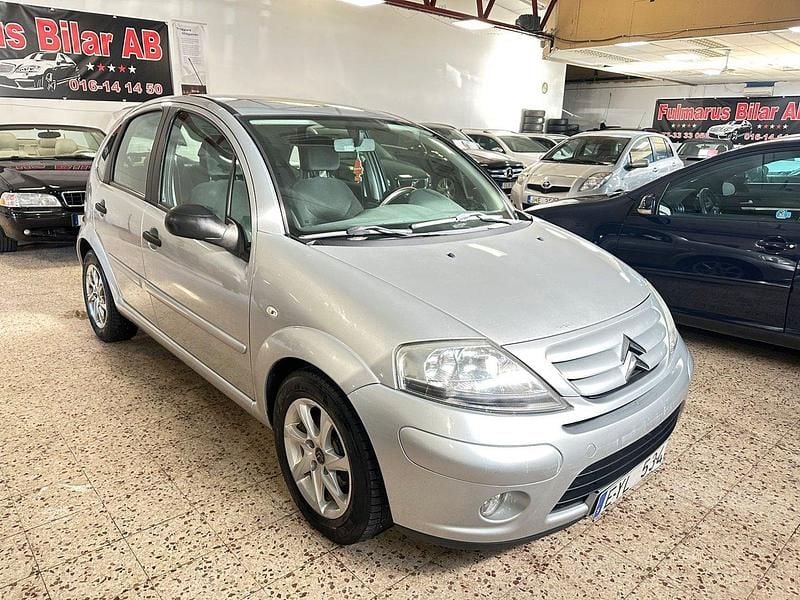 Silver Begagnad 2008 Citroën C3 Halvkombi | 19 900 kr (Marknadspris) - Bild 1/4