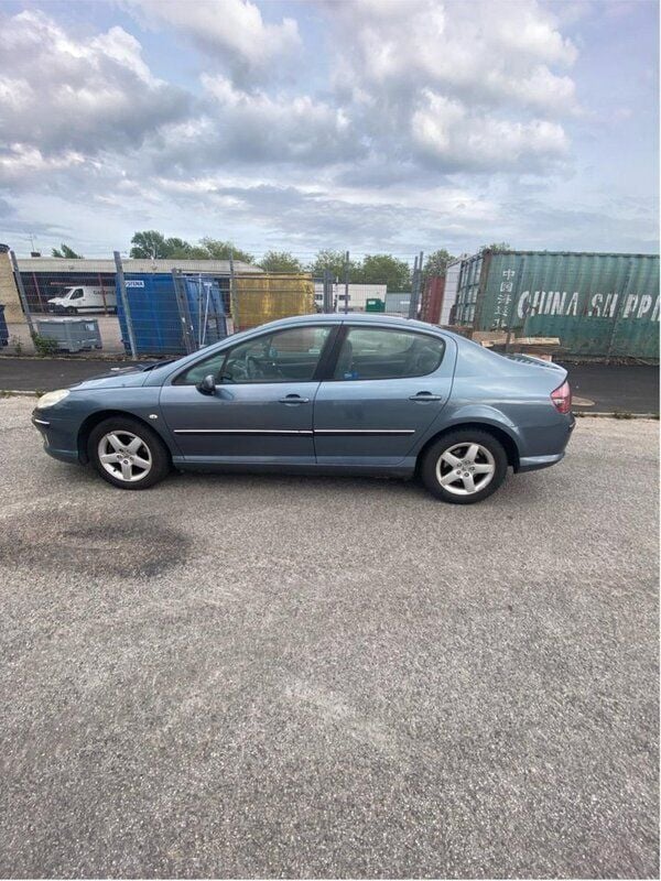 Grå Begagnad 2006 Peugeot 407 Sedan | 19 990 kr (Marknadspris) - Bild 1/4