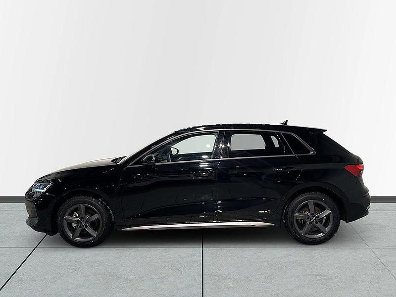 Begagnad Audi A3 Proline 150 HK (110 kW) 2025 Svart