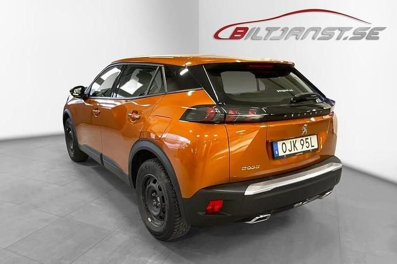 Begagnad Peugeot 2008 Active 132 HK (97 kW) 2022 Orange SUV