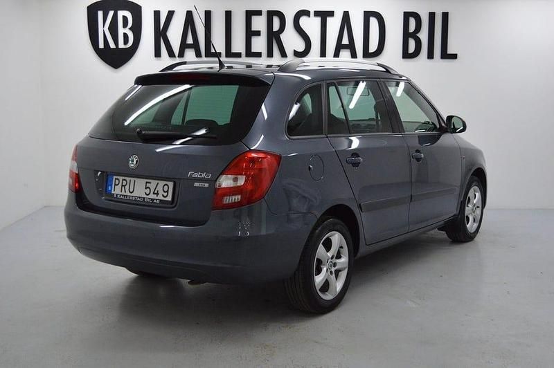 Begagnad Skoda Fabia Elegance 86 HK (63 kW) 2011 Mörkgrå Halvkombi