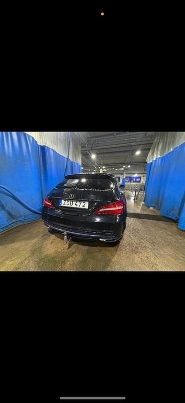 Begagnad Mercedes CLA250 Shooting Brake 211 HK (155 kW) 2018 Kombi