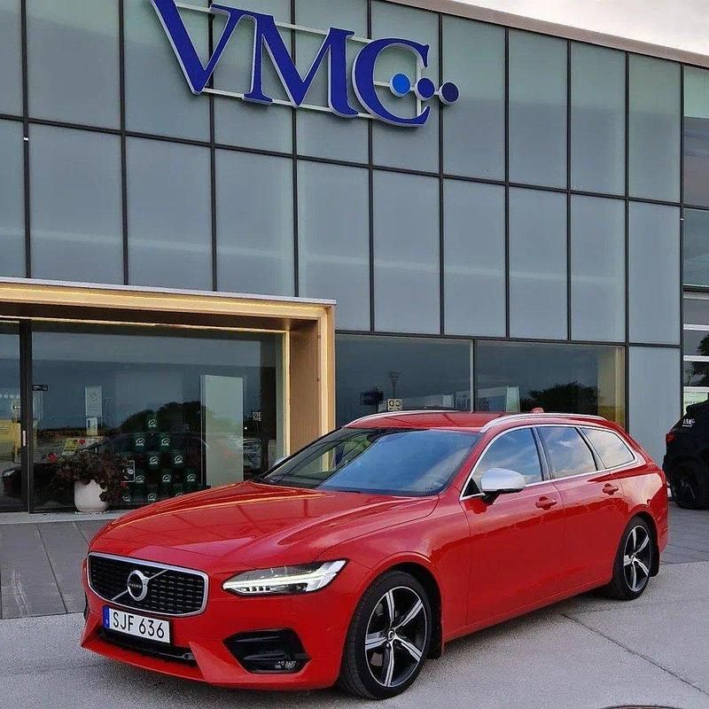 Röd Begagnad 2017 Volvo V90 R-Design Kombi | 185 000 kr (Marknadspris) - Bild 1/4