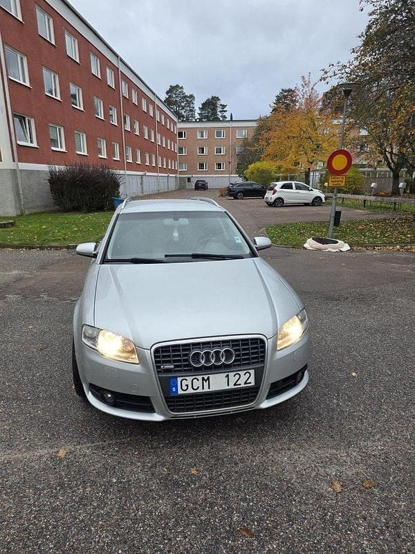 Silver Begagnad 2008 Audi A4 S-Line Kombi | 35 000 kr (Superpris) - Bild 1/4