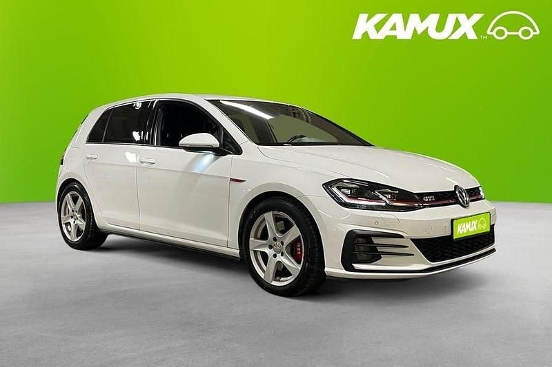 Begagnad VW Golf VII GTI 245 HK (180 kW) 2018 Vit Halvkombi