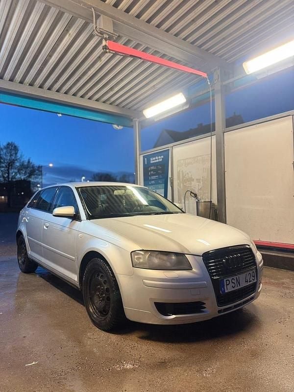 Begagnad 2007 Audi A3 Sportback Halvkombi | 39 900 kr (Marknadspris) - Bild 1/4
