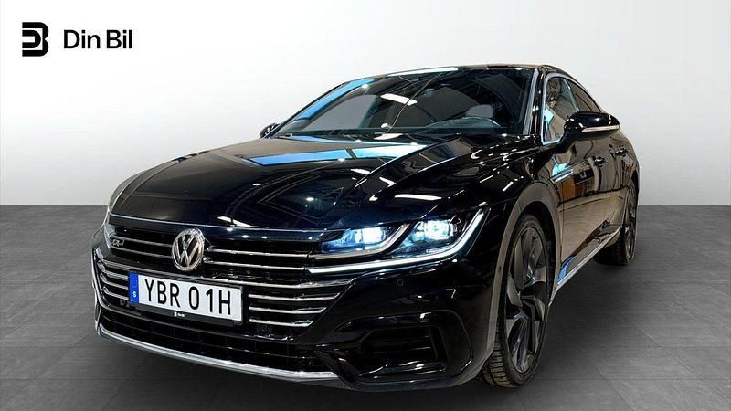 Svart Begagnad 2019 VW Arteon Executive Halvkombi | 319 900 kr (Marknadspris) - Bild 1/4