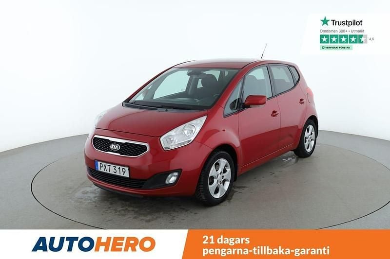 Röd Begagnad 2014 Kia Venga Halvkombi | 104 000 kr (Marknadspris) - Bild 1/4