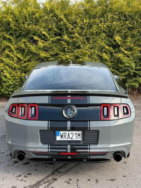 Begagnad Ford Mustang 309 HK (227 kW) 2014 Mörkgrå Sportkupé