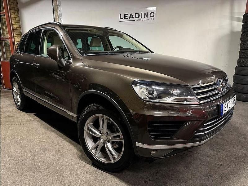 Begagnad VW Touareg 204 HK (150 kW) 2017 Brun SUV